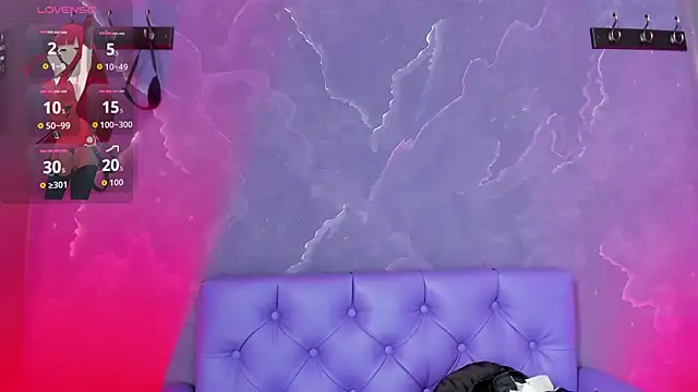 Lili milk20 online show from December 2, 2025, 7:04 pm