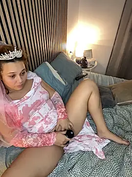 Wild2XXX online show from October 31, 2025, 9:54 pm