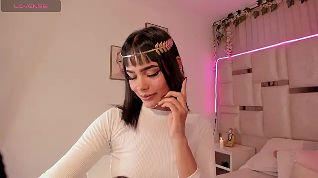 Snapshot of Cleo-smith chatting on November 25, 2025, 4:02 am Cleo-smith online show from November 25, 2025, 4:02 am