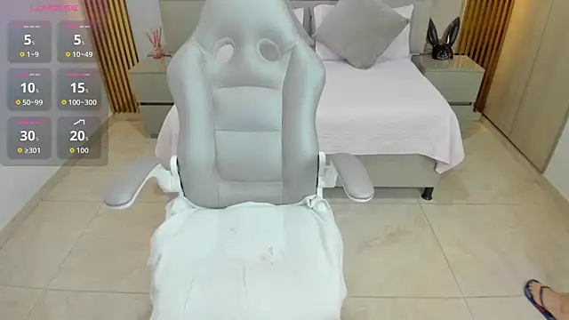 Snapshot of Keisha_jalal chatting on December 5, 2025, 7:23 pm Keisha jalal online show from December 5, 2025, 7:23 pm