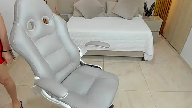 Snapshot of Keisha_jalal chatting on November 4, 2025, 7:28 pm Keisha jalal online show from November 4, 2025, 7:28 pm