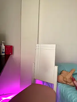 Snapshot of Zara_Bel chatting on November 26, 2025, 7:03 pm Zara Bel online show from November 26, 2025, 7:03 pm