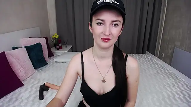 Snapshot of EvelinCuper chatting on November 21, 2025, 6:23 am EvelinCuper online show from November 21, 2025, 6:23 am