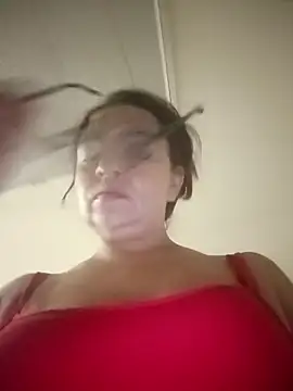 tany90 online show from April 8, 2026, 4:41 pm