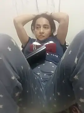 tany90 online show from March 12, 2026, 3:34 am