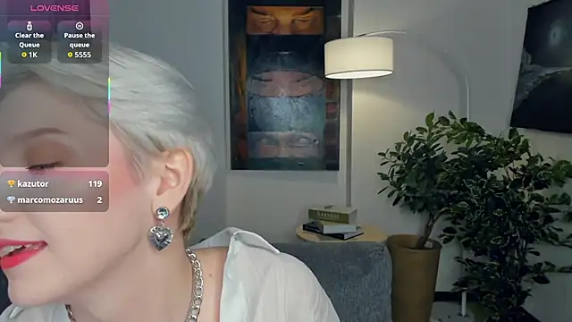 Snapshot of OdelynaAsp chatting on November 9, 2025, 11:58 am OdelynaAsp online show from November 9, 2025, 11:58 am