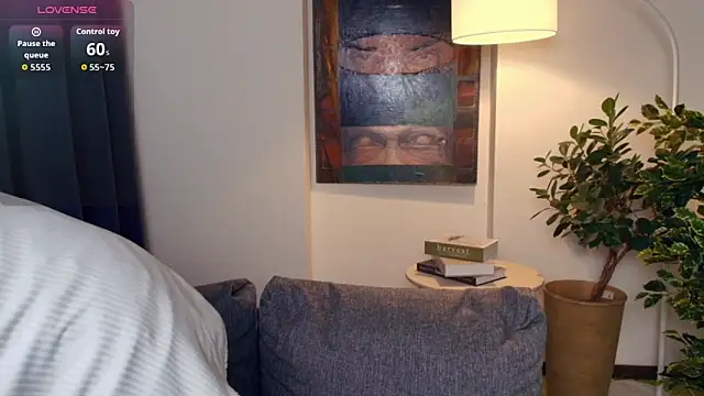 Snapshot of OdelynaAsp chatting on November 27, 2025, 12:27 pm OdelynaAsp online show from November 27, 2025, 12:27 pm