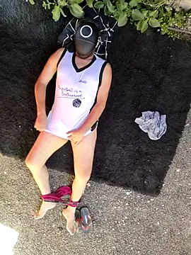 Snapshot of bad_wolf28 chatting on October 24, 2025, 10:36 am bad wolf28 online show from October 24, 2025, 10:36 am