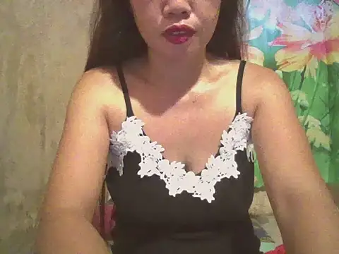 sexymorenal18 online show from September 19, 2025, 2:26 am