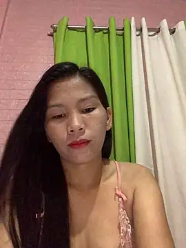 Snapshot of Cleo17 chatting on June 10, 2026, 2:07 pm Cleo17 online show from June 10, 2026, 2:07 pm