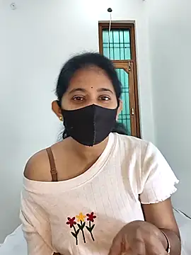 Snapshot of Your-Vedika chatting on November 17, 2025, 6:39 am Your-Vedika online show from November 17, 2025, 6:39 am