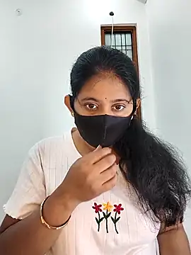 Snapshot of Your-Vedika chatting on November 29, 2025, 9:20 am Your-Vedika online show from November 29, 2025, 9:20 am