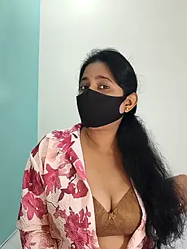 Snapshot of Your-Vedika chatting on December 17, 2025, 11:04 am Your-Vedika online show from December 17, 2025, 11:04 am