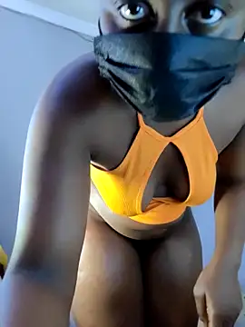 Snapshot of malaika1999 chatting on September 29, 2025, 12:22 pm malaika1999 online show from September 29, 2025, 12:22 pm