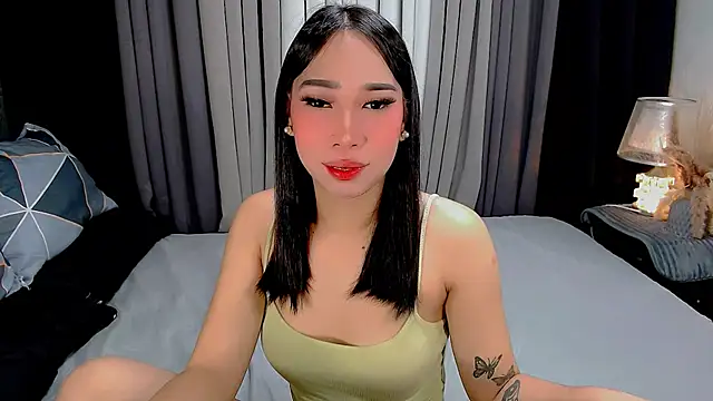 Snapshot of kisha_greyson chatting on December 16, 2025, 9:35 am kisha greyson online show from December 16, 2025, 9:35 am