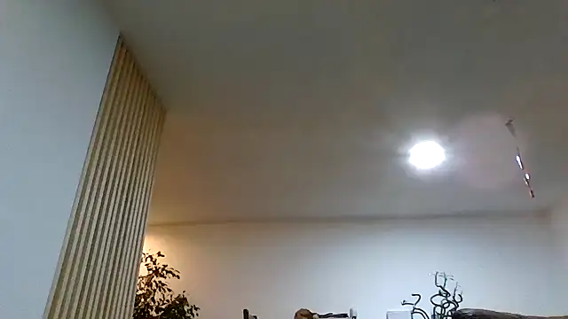 Snapshot of davv28 chatting on April 30, 2026, 2:18 am davv28 online show from April 30, 2026, 2:18 am