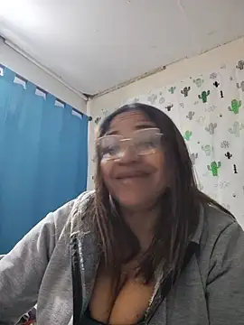 Snapshot of Avannay chatting on July 12, 2026, 1:06 am Avannay online show from July 12, 2026, 1:06 am