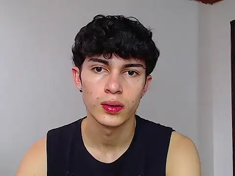 john vichenso online show from October 1, 2025, 9:29 pm