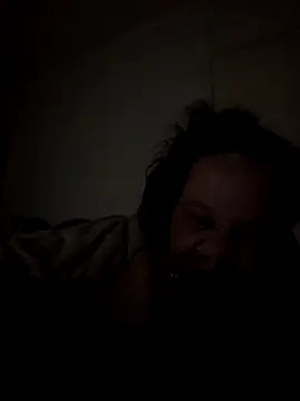 zeousseelphie online show from September 28, 2025, 5:03 am