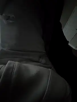 Snapshot of moreno-one chatting on October 30, 2025, 9:33 pm moreno-one online show from October 30, 2025, 9:33 pm