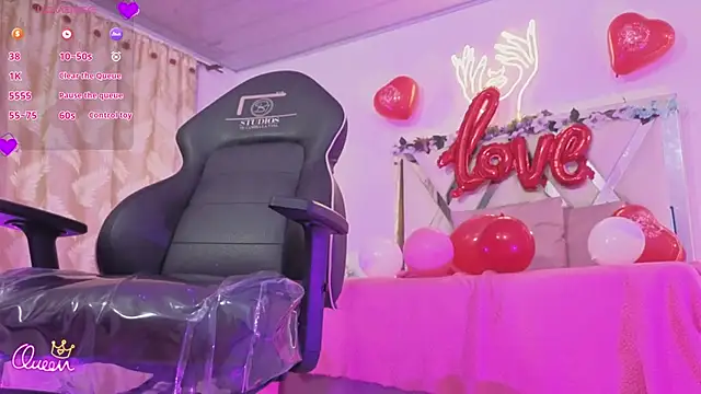 Snapshot of ZURY_TAY chatting on February 14, 2026, 11:54 am ZURY TAY online show from February 14, 2026, 11:54 am