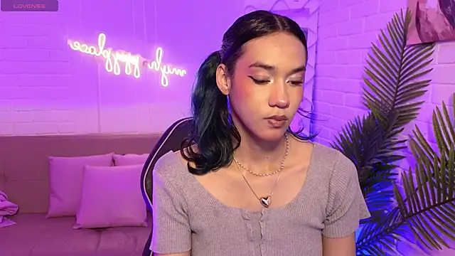 Snapshot of artemiss_tay chatting on November 11, 2025, 7:19 pm artemiss tay online show from November 11, 2025, 7:19 pm