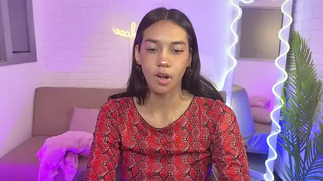 Snapshot of artemiss_tay chatting on September 8, 2025, 7:24 pm artemiss tay online show from September 8, 2025, 7:24 pm