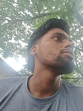 Snapshot of bikiiaa chatting on September 14, 2025, 5:52 am bikiiaa online show from September 14, 2025, 5:52 am