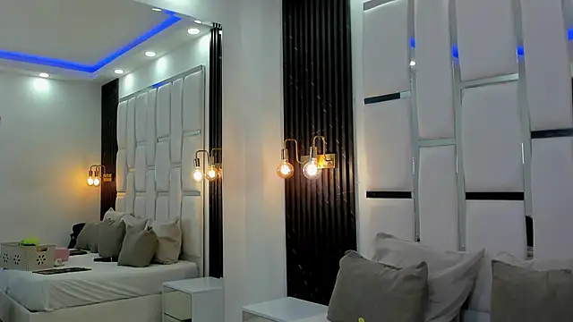 sarah ashbourne online show from September 20, 2025, 2:33 pm