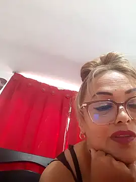 Snapshot of Lady_16 chatting on March 27, 2026, 5:03 pm Lady 16 online show from March 27, 2026, 5:03 pm