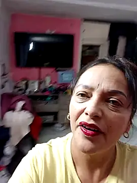 Lady 16 online show from November 16, 2025, 10:02 pm