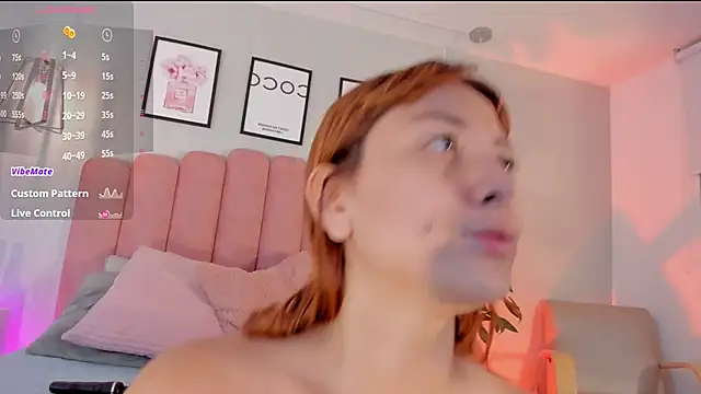 Snapshot of raven_black_ chatting on October 7, 2025, 1:23 pm raven black online show from October 7, 2025, 1:23 pm