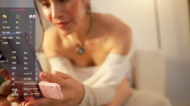 KristellV online show from February 11, 2026, 11:21 am