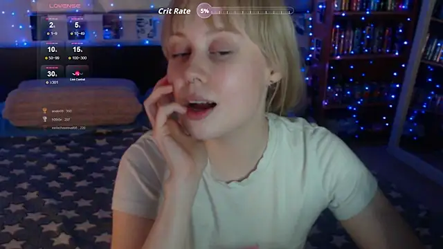 Snapshot of s1lvercherub chatting on April 17, 2026, 8:22 pm s1lvercherub online show from April 17, 2026, 8:22 pm