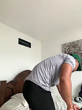 Snapshot of DeimonOficial chatting on November 6, 2025, 9:08 pm DeimonOficial online show from November 6, 2025, 9:08 pm