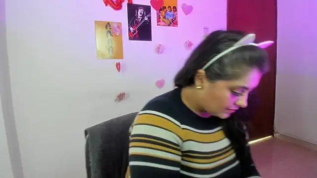 TifanyAmazinng online show from March 19, 2026, 1:55 pm