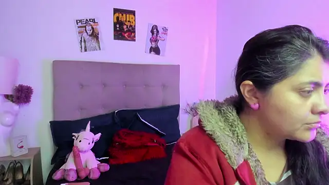 Snapshot of TifanyAmazinng chatting on February 6, 2026, 12:45 pm TifanyAmazinng online show from February 6, 2026, 12:45 pm