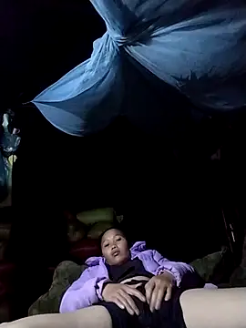 PhamPm70 online show from November 3, 2025, 12:20 pm