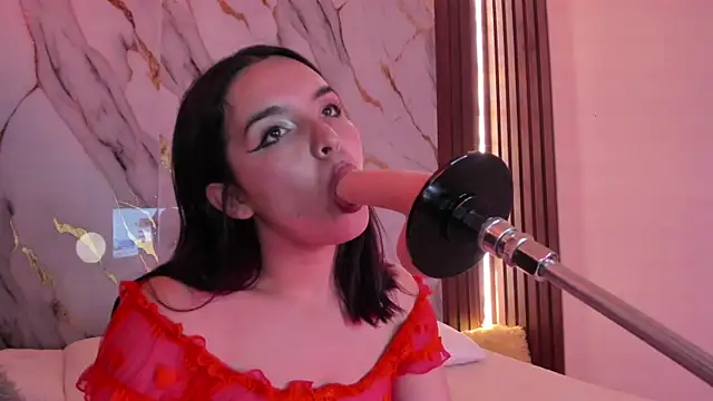 Snapshot of alicecute77 chatting on October 7, 2025, 2:23 am alicecute77 online show from October 7, 2025, 2:23 am