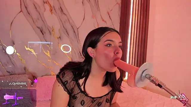 Snapshot of alicecute77 chatting on September 30, 2025, 2:28 am alicecute77 online show from September 30, 2025, 2:28 am