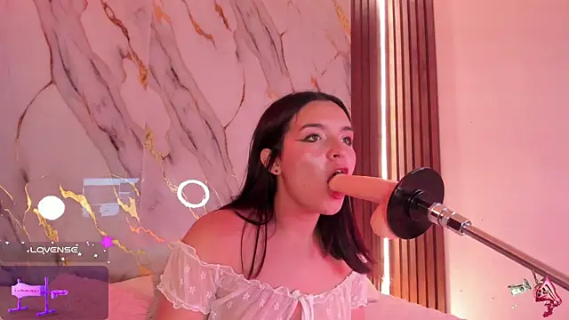 Snapshot of alicecute77 chatting on September 26, 2025, 3:24 am alicecute77 online show from September 26, 2025, 3:24 am