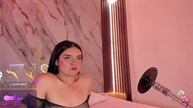 Snapshot of alicecute77 chatting on September 22, 2025, 2:17 am alicecute77 online show from September 22, 2025, 2:17 am