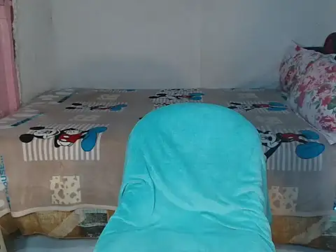 Snapshot of HelenaM chatting on April 26, 2026, 10:51 pm HelenaM online show from April 26, 2026, 10:51 pm
