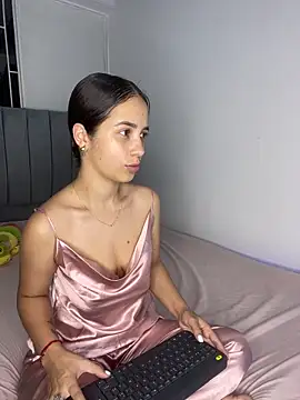 dalianataba online show from November 14, 2025, 6:55 pm