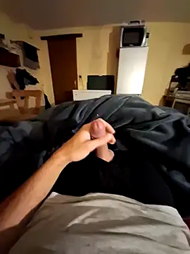 lapousse3 online show from October 8, 2025, 11:56 am