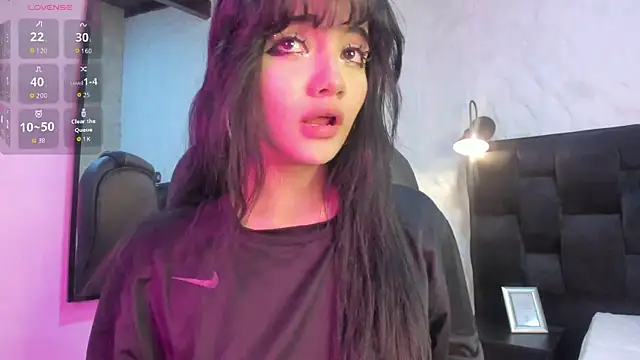 Snapshot of Darky_Doll chatting on November 27, 2025, 9:48 pm Darky Doll online show from November 27, 2025, 9:48 pm