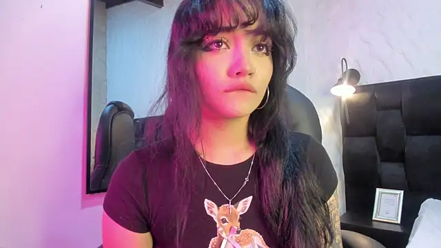 Snapshot of Darky_Doll chatting on December 18, 2025, 10:13 pm Darky Doll online show from December 18, 2025, 10:13 pm