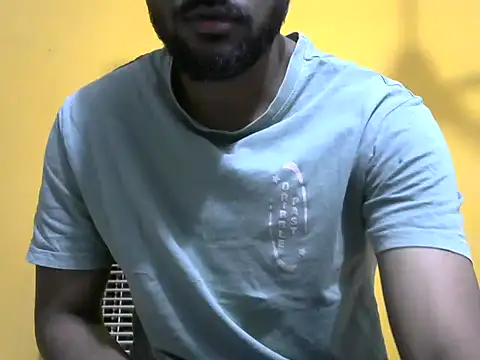 Snapshot of mayur_raaje chatting on January 5, 2026, 5:27 pm mayur raaje online show from January 5, 2026, 5:27 pm