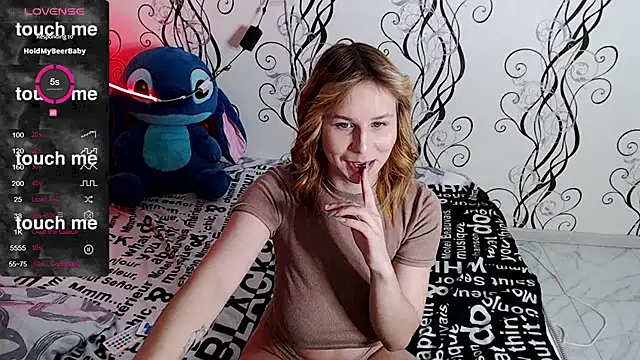 Snapshot of RoyAngela chatting on November 13, 2025, 2:54 pm RoyAngela online show from November 13, 2025, 2:54 pm