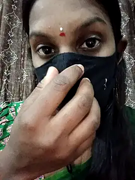 Snapshot of kavya-telugu84 chatting on March 17, 2026, 10:57 pm kavya-telugu84 online show from March 17, 2026, 10:57 pm